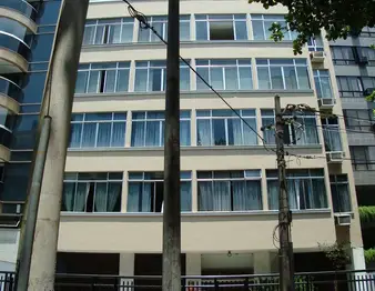 Fachada do Edificio Peres